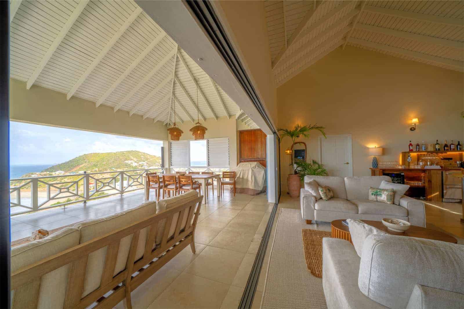 Mer and Sel private villa living space with sea view on Union Island